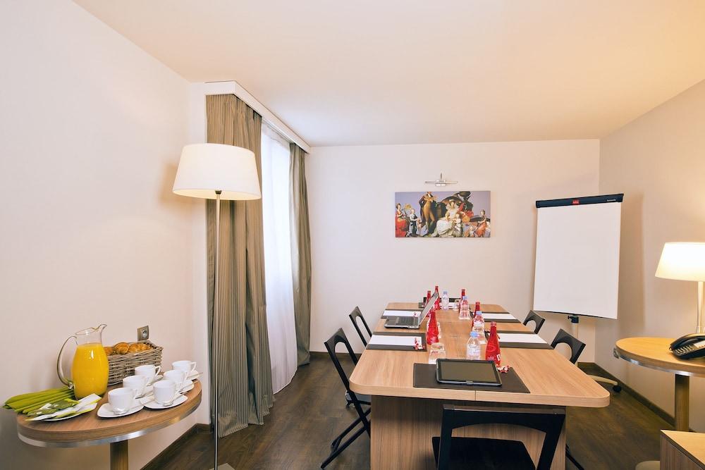 Paris Cdg Airport Apartahotel