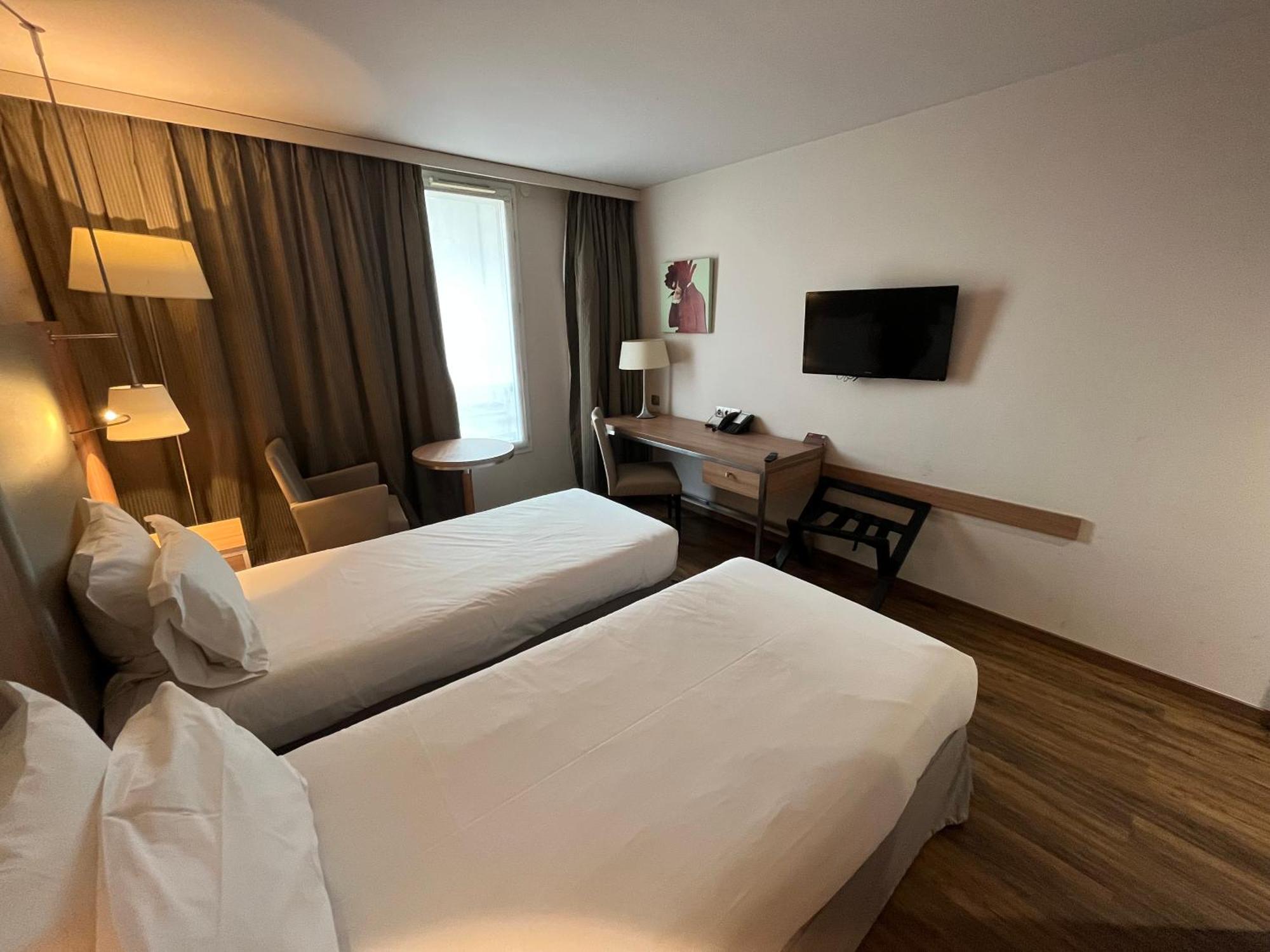 Paris Cdg Airport Aparthotel 4*